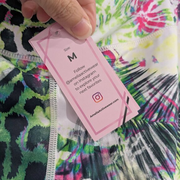BNWT Amelia Activewear Animal Print Floral Legging Tights Green Pink Size Medium - Picture 6 of 8